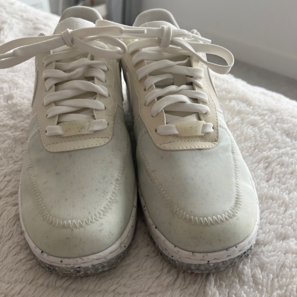 Nike Airforce Woman’s 7 - Picture 2 of 3